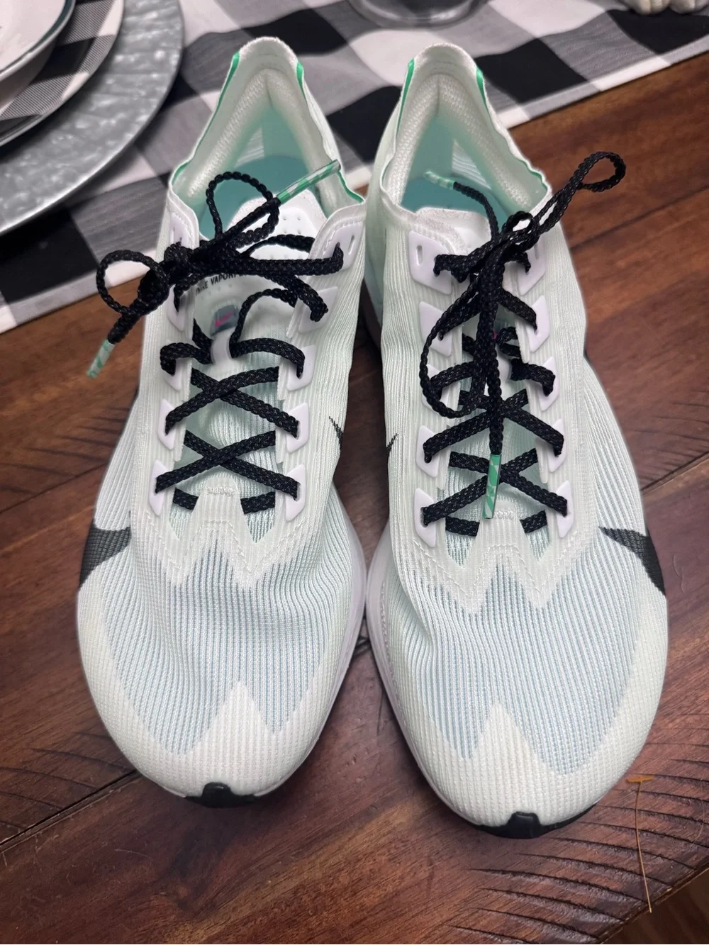 Nike Women's Vaporfly 4 Road Running Shoes 7.5